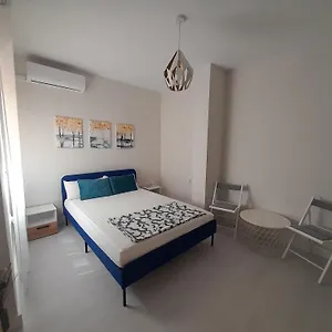 https://room-in-the-centre-of-la-linea-habitacion-en-el-centro.1costadelsol.com
